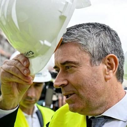 Carneiro acusa Governo de falhar execução de 60M€ do PRR por semana