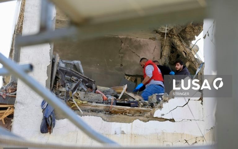 Pelo menos oito mortos em ataque israelita no sul do Líbano - Autoridades