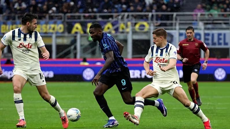 Inter Milão empata com Atalanta e mantém liderança na Serie A