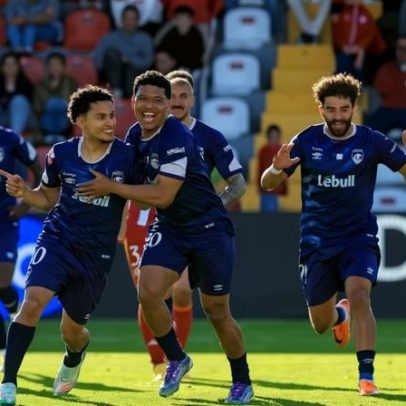 Santa Clara vence AVS e sobe aos lugares de permanência