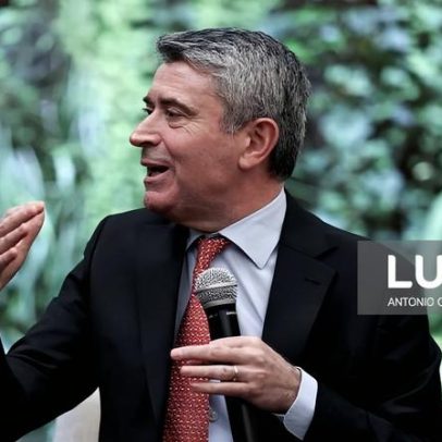 Carneiro vê inaceitável ausência do PS na eleição de juízes do TC