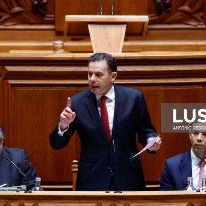 Lei laboral chega ao parlamento em breve; lei de retorno de imigrantes aprovada