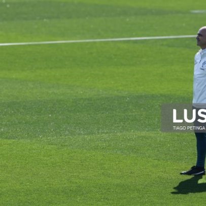 Mundial2026: Martínez enfrenta dúvidas e destaca atuação no Azteca
