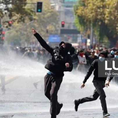 Chile isola o centro de Santiago por protestos contra preço do combustível