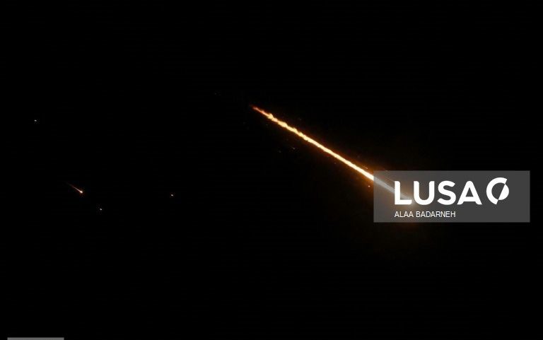 Kuwait e EAU alvo de mísseis e drones iranianos