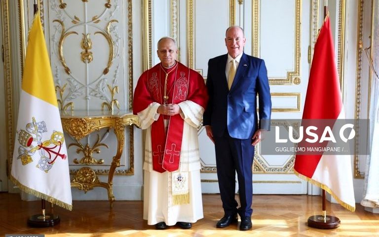 Papa denuncia no Mónaco aprofundamento dos “abismos entre pobres e ricos”