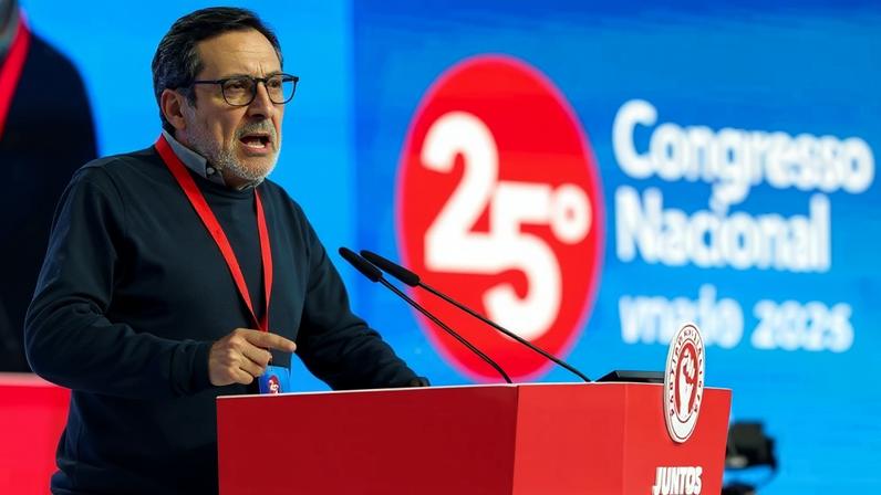 Governo passa o ano a aliar-se ao Chega e no fim pede ao PS que viabilize o OE - Mendonça Mendes