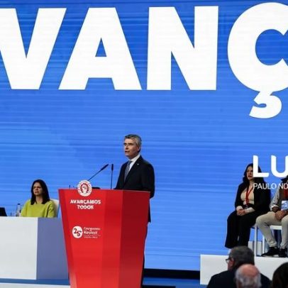 Socialistas rejeitarão a lei laboral se ficar como está, diz Carneiro