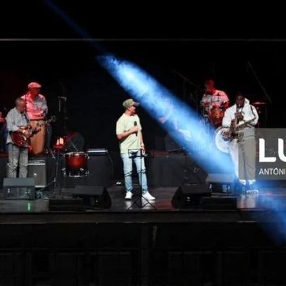 Os Tubarões animam Lisboa 45 anos após recusarem pagamento a Cunhal