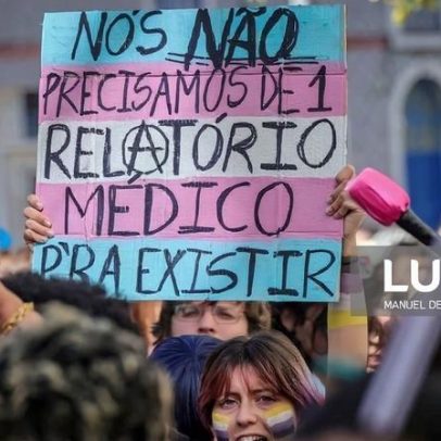 Centenas de pessoas manifestam-se em Lisboa pelo Dia da Visibilidade Trans