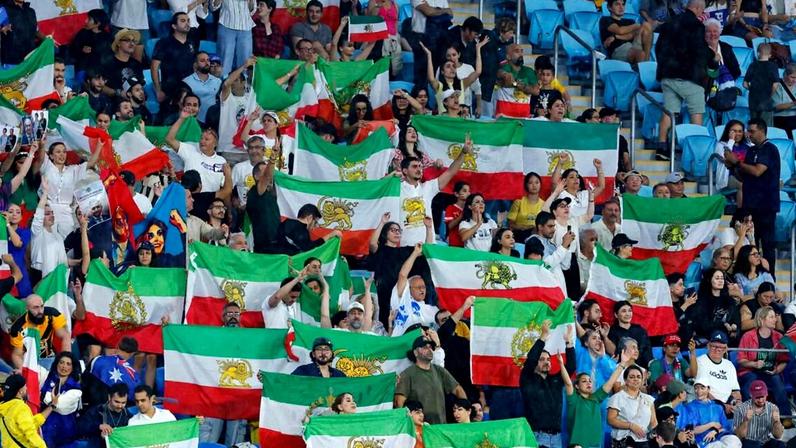 Adeptos do Irão na Taça Asiática feminina