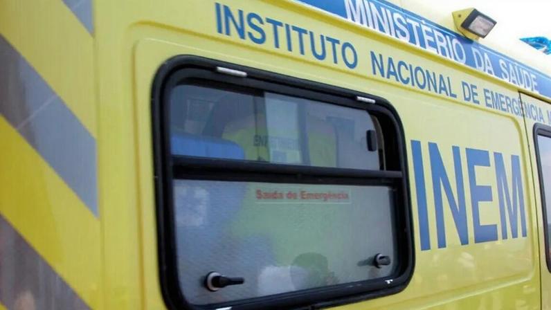 Bombeiros e INEM estiveram nas operações de socorro