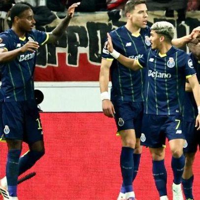 Porto vence em Estugarda e abre porta aos quartos