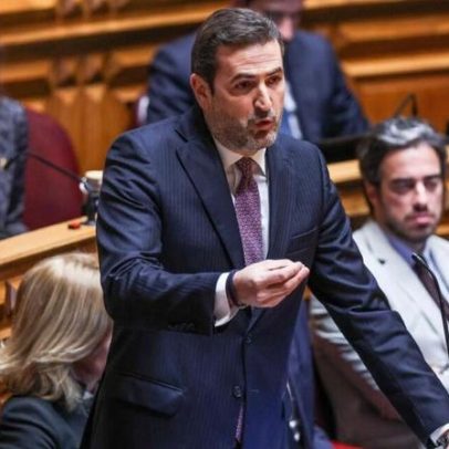 PSD admite recorrer ao Tribunal Constitucional sobre lay-off a 100%