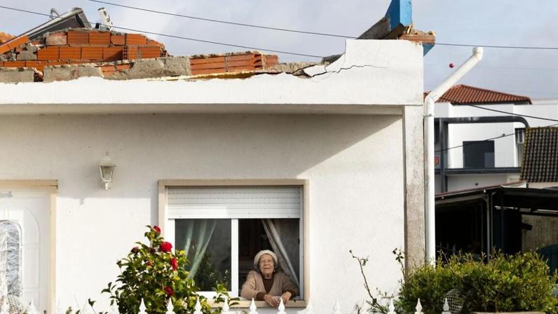 Já foram registados mais de 25 mil pedidos de ajuda para a reconstrução