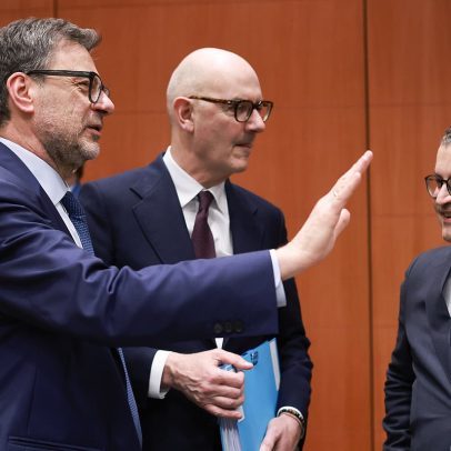 Sarmento questiona plano global para petróleo, confia no apoio do ISP