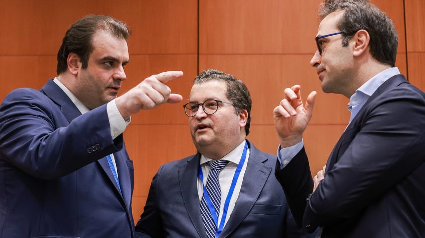 Foto: EPA / OLIVIER HOSLET