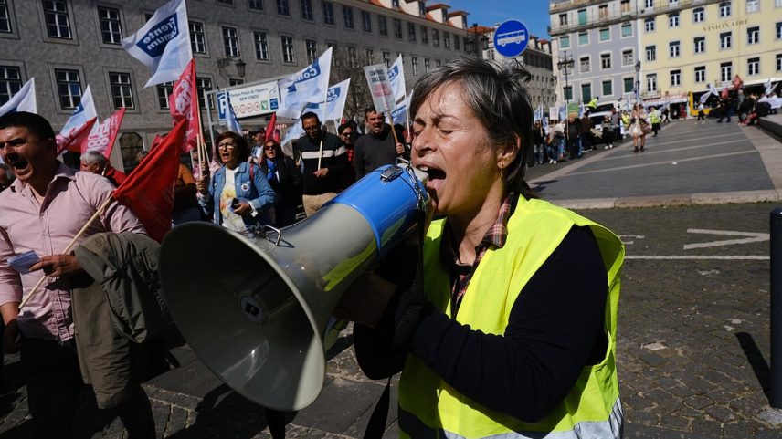 Protesto de trabalhadores da Administração Pública por salários e direitos