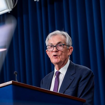 Powell analisa como a guerra no Médio Oriente pode afetar a inflação dos EUA