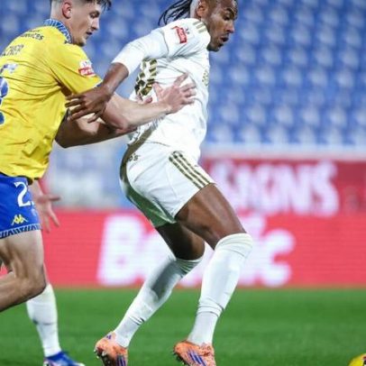 Estoril Praia e Casa Pia empatam sem golos