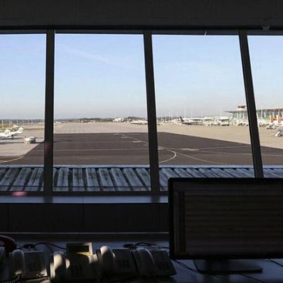 Menzies avança com providência cautelar contra concurso de handling