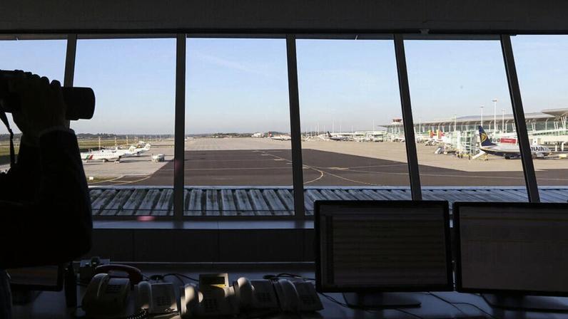 Menzies avança com providência cautelar contra concurso de handling