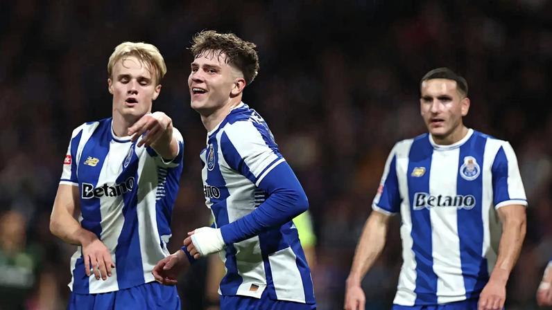Porto vence Moreirense no Dragão e amplia liderança no campeonato