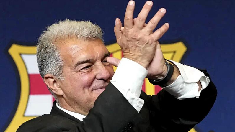 Abel Ferreira regressa aos triunfos com o Palmeiras no Brasileirão