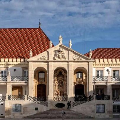Universidade de Coimbra investiga alunos por conteúdos racistas e misóginos