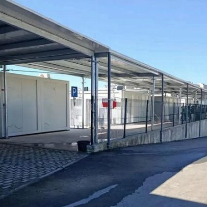 Cobertura das instalações provisórias da Secundária de Barcelinhos concluída