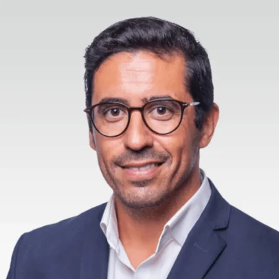 Deputada solicita averigação às declarações xenófobas do autarca de Albufeira