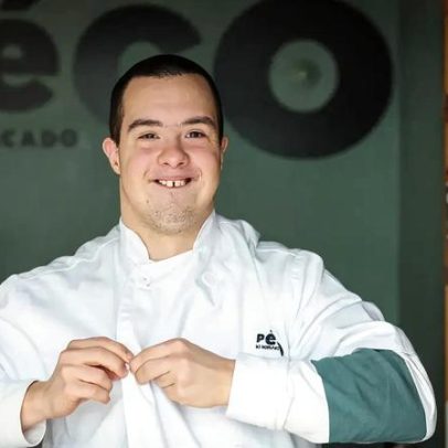 Jovem com trissomia 21 enfrenta preconceito no trabalho, desporto e vida social