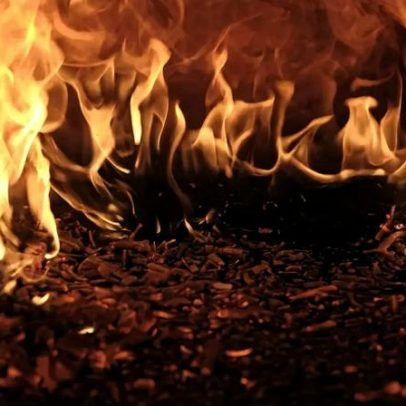 Incêndio na Turquia mata mulher grávida e cinco filhos menores