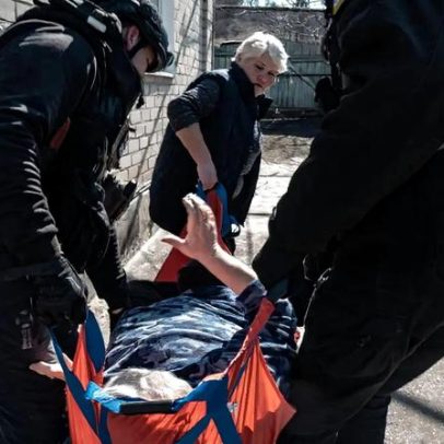 Rússia ataca carrinha humanitária em Donetsk; dois mortos