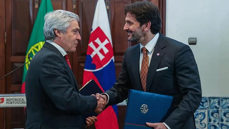 Portugal e Eslováquia assinaram um acordo de cooperação técnico-militar