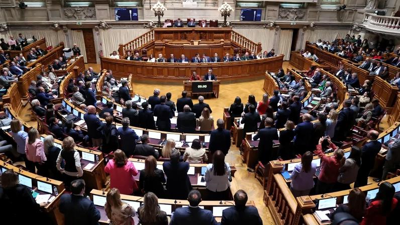 Porto, 28/4/2025 - Apagão de luz em Portugal e Espanha. Falha de electricidade na Península Ibérica. Hospital São João (Pedro Correia)