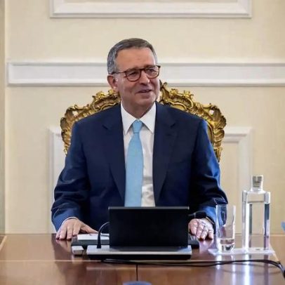 Seguro faz 18 nomeações para a Casa Civil e mantém parte da equipa de Marcelo