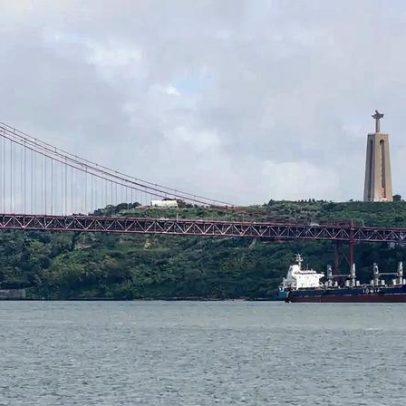 Morte em colisão entre camião e mota na Ponte 25 de Abril