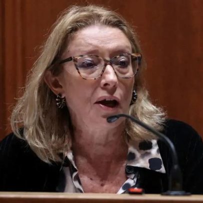 Governo recua sobre 25 dias de férias e faltas justificadas