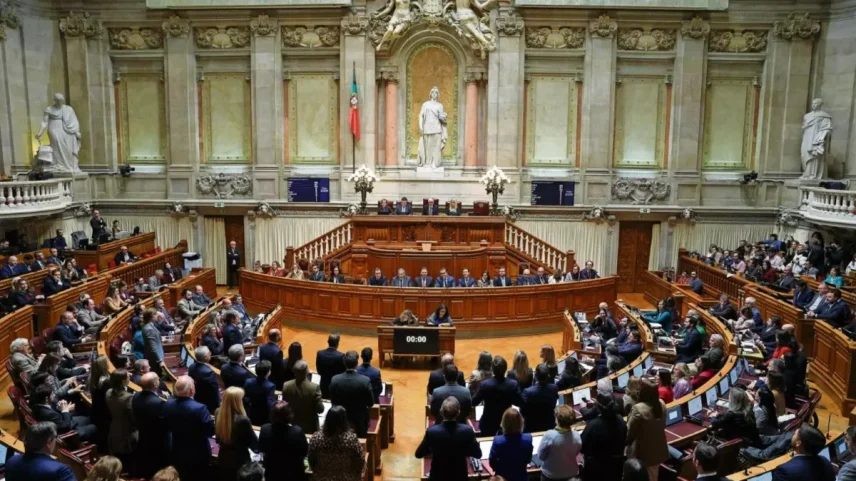 Deputados aprovaram a proposta na especialidade