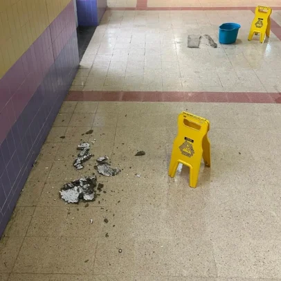 Chuva entra nas salas; tetos em Telheiras colocam alunos em risco