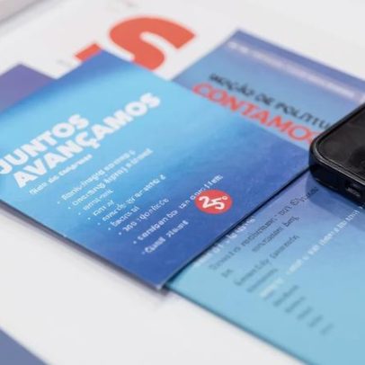 Dispensadores gratuitos de pensos e tampões chegam a escolas no Porto