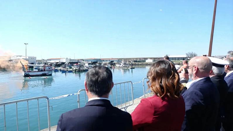 Dragagens no porto da Póvoa iniciam-se na próxima semana