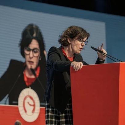 Socialistas pedem oposição mais exigente, mais vocal e respeitosa