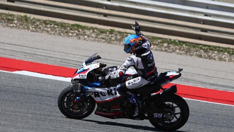 Oliveira sob os olhares dos portugueses