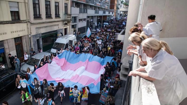 Manifestantes percorreram algumas das artérias principais do centro do Porto