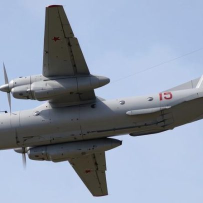 Avião militar russo despenha-se na Crimeia com 29 a bordo, sem sobreviventes