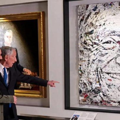 Marcelo diz que retrato oficial de Vhils foi a sua ideia mais louca