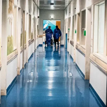 Trabalhadores da saúde em greve por progressões e fim de turnos abusivos