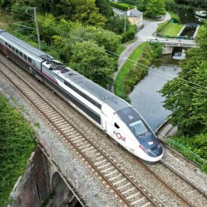 BE questiona Bruxelas sobre prazo da ligação TGV Porto–Vigo